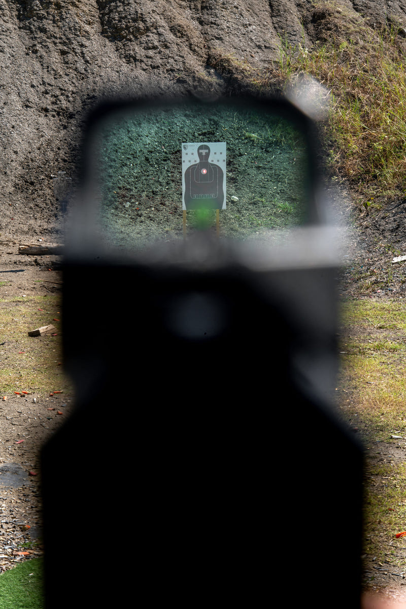 Red dot view through MERCURY Reflex Sight showing on-target clarity